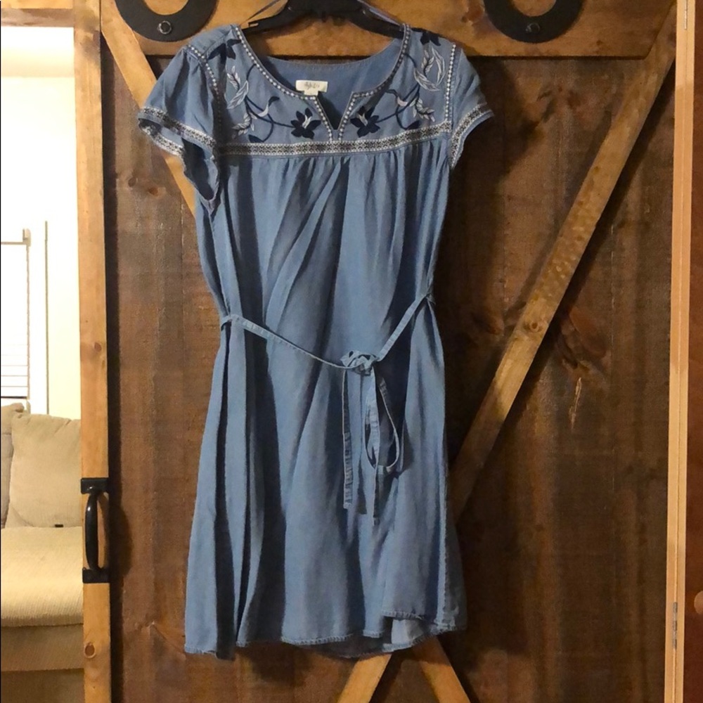 Dress with embroidered top